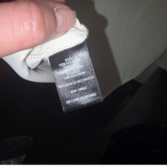 🍁🍂⚘️NWOT TORRID 2 Georgette Lace Mix Sleeve Top - Picture 5 of 6